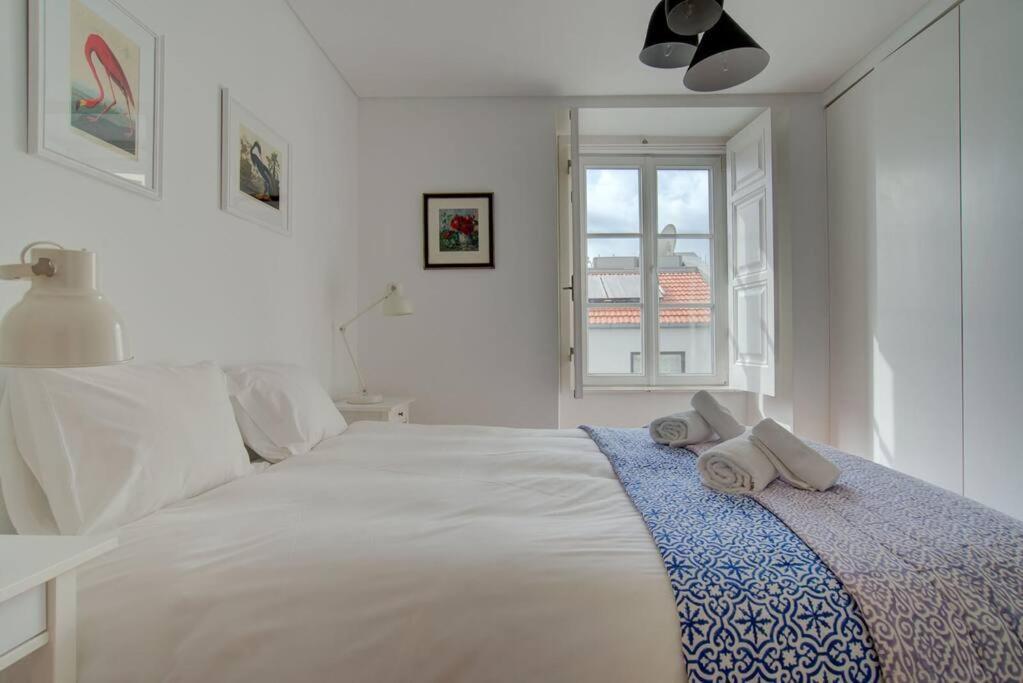 Tracey & Neill'S Place In Principe Real Лиссабон Экстерьер фото