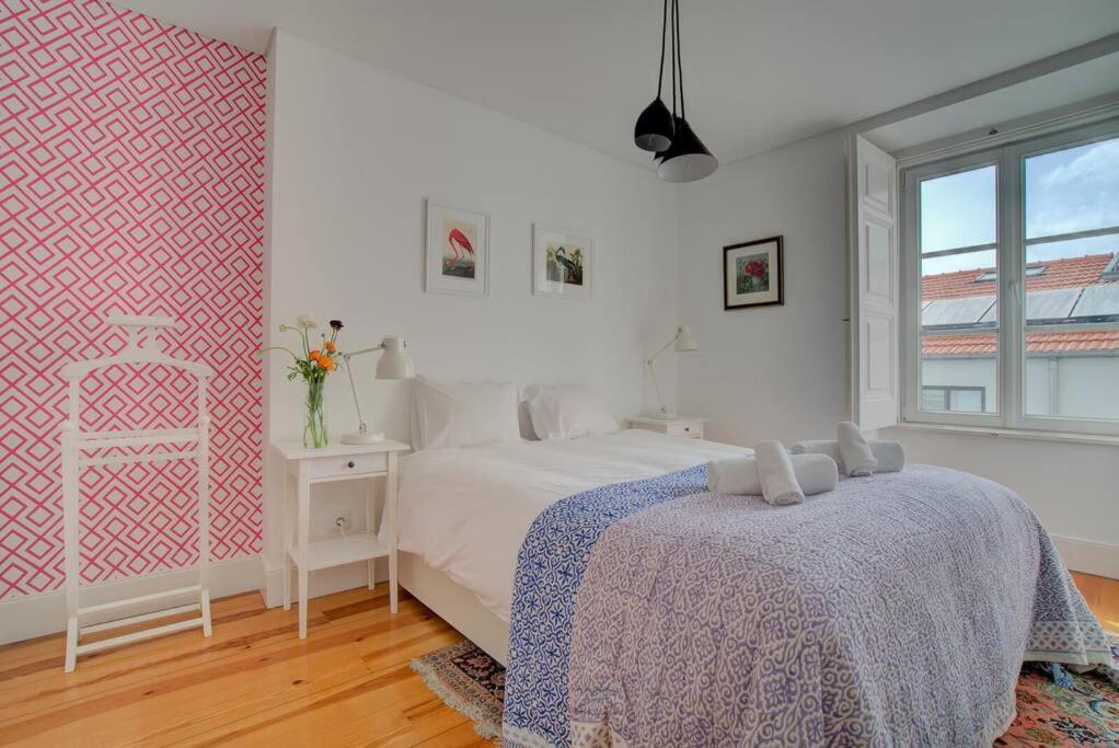 Tracey & Neill'S Place In Principe Real Лиссабон Экстерьер фото